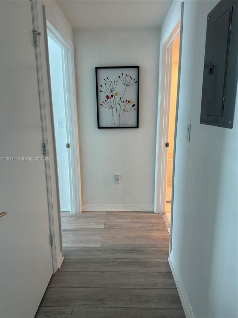 500 Brickell Ave, Unit 1704, Miami, FL 33131 Photo