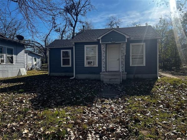 612 E Gandy Street, Denison, TX 75021