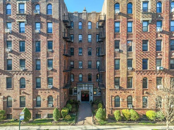 110-21 73 Road, Unit 6H, Forest Hills, NY 11375