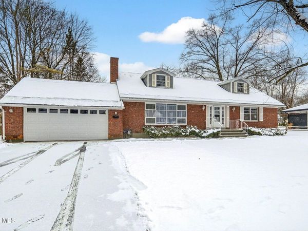 18 Shady Lane, Albany, NY 12203