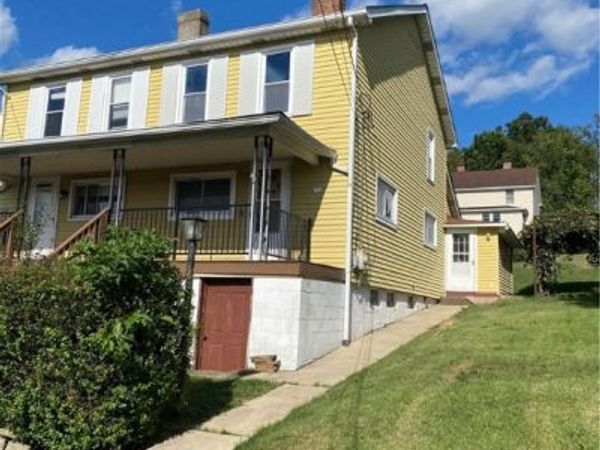 555 Steel Ave, Hannastown, PA 15635