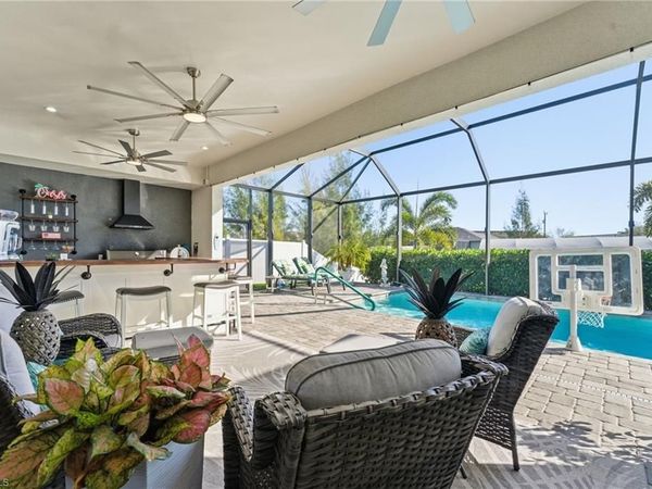 2115 SW 17th PL, CAPE CORAL, FL 33991