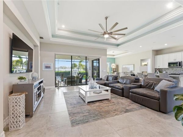 2115 SW 17th PL, CAPE CORAL, FL 33991