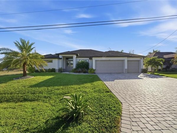 2115 SW 17th PL, CAPE CORAL, FL 33991