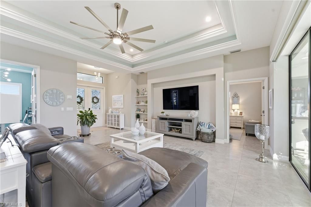2115 SW 17th Pl, Cape Coral, FL 33991 Photo