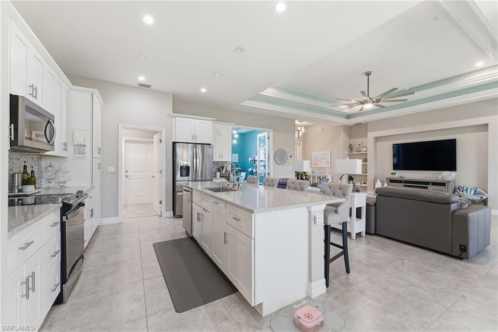 2115 SW 17th Pl, Cape Coral, FL 33991 Photo