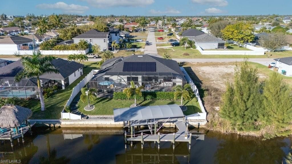 2115 SW 17th Pl, Cape Coral, FL 33991 Photo