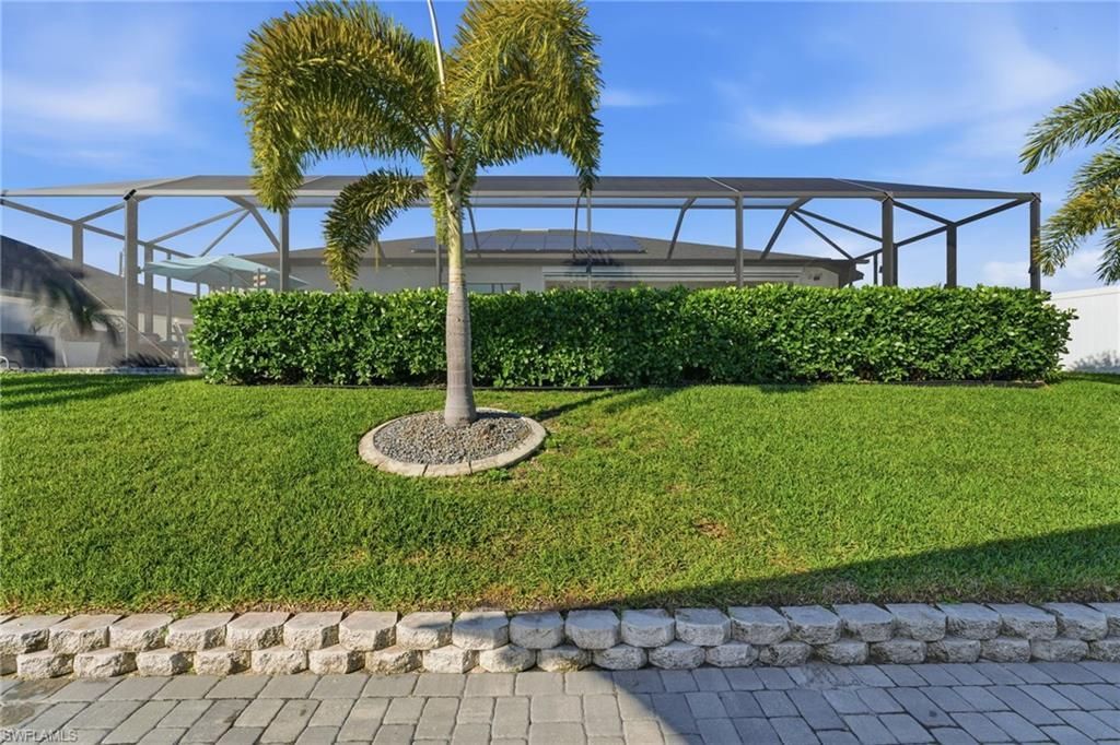 2115 SW 17th Pl, Cape Coral, FL 33991 Photo