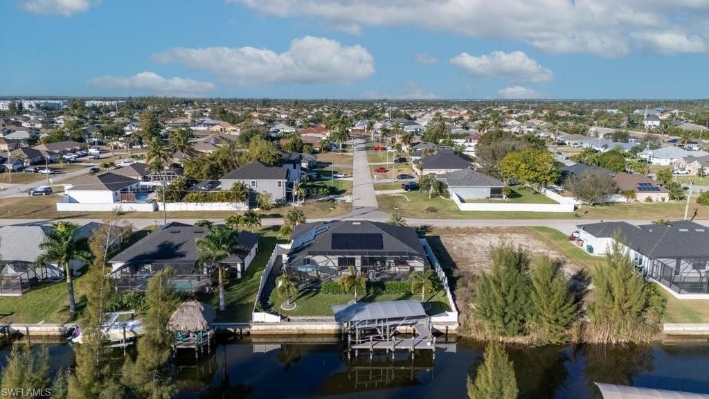 2115 SW 17th Pl, Cape Coral, FL 33991 Photo