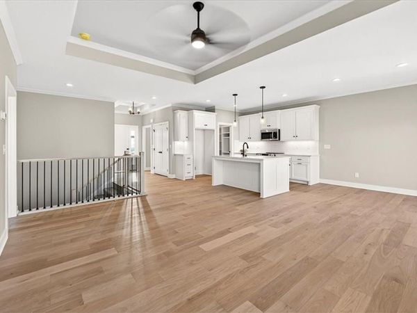 24950 W 94th Place, Lenexa, KS 66227