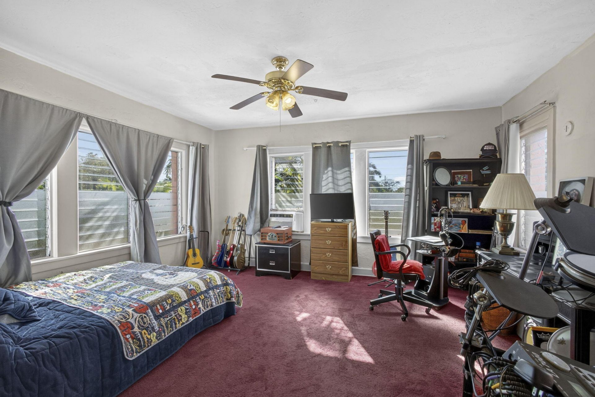 445 29th Street, West Palm Beach, FL 33407 Photo