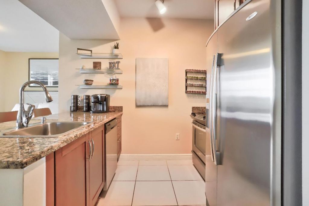 400 N Federal Highway, Unit 308n, Boynton Beach, FL 33435 Photo