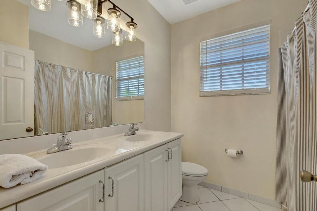 106 Via Santa Cruz, Jupiter, FL 33458 Photo