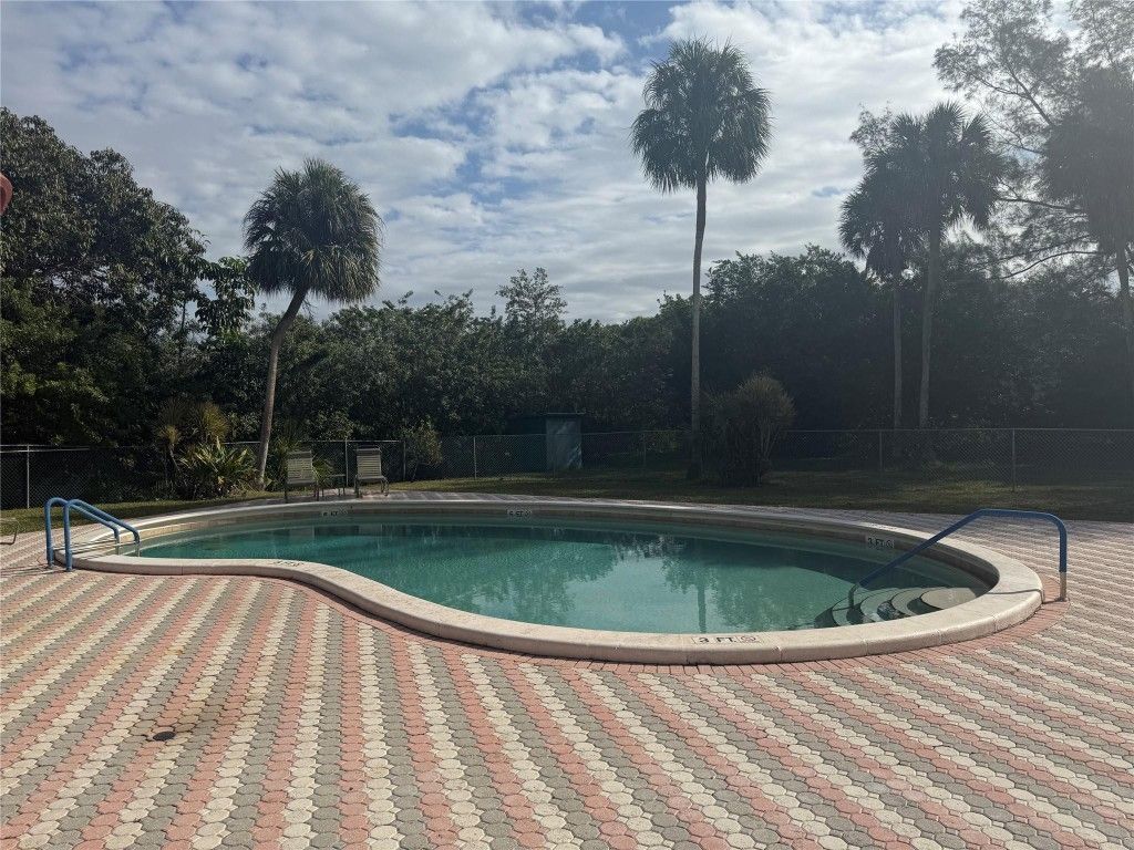 3241 Holiday Springs Boulevard, Unit 108, Margate, FL 33063 Photo