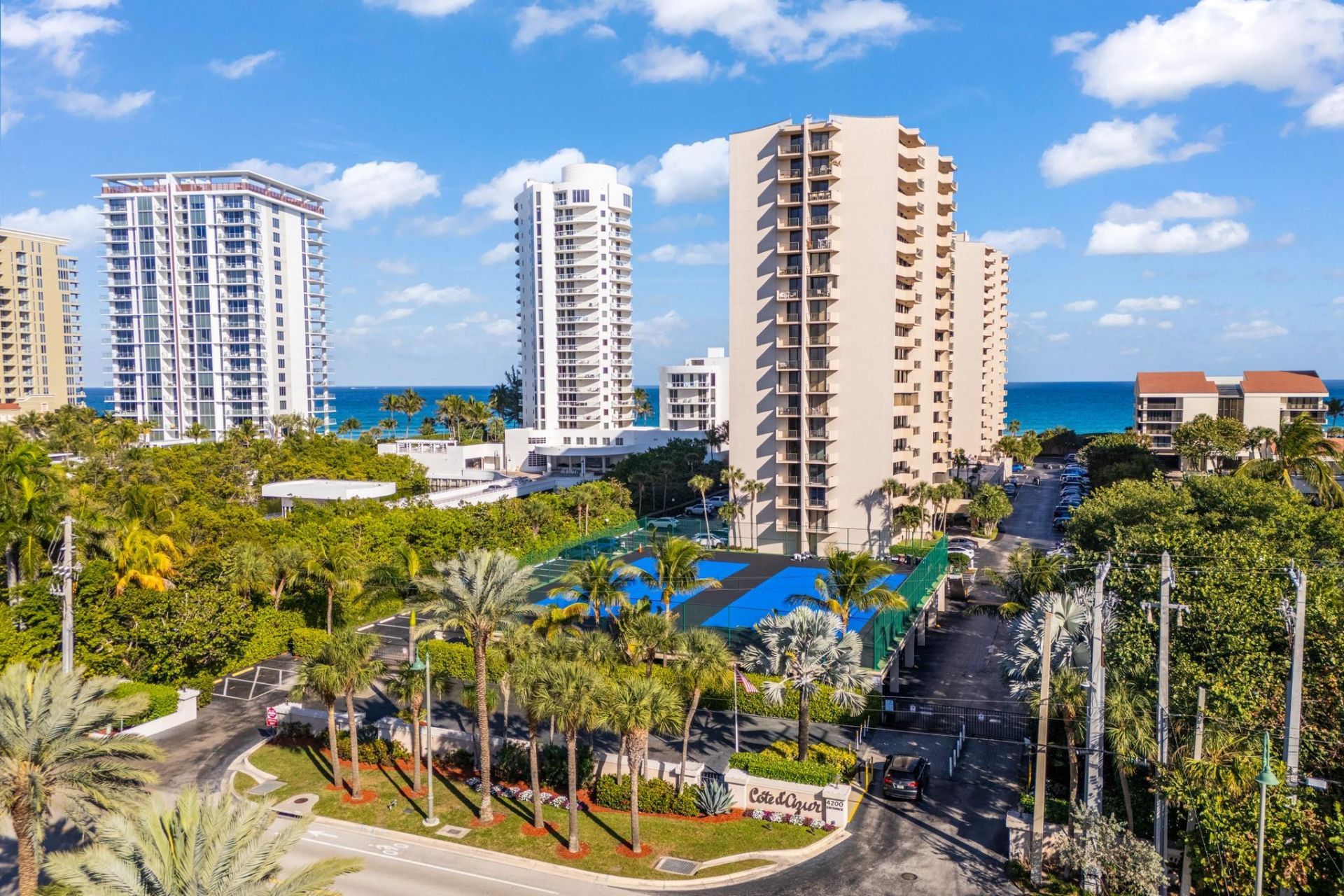 4200 N Ocean Drive, Unit 1- 1101, Singer Island, FL 33404 Photo