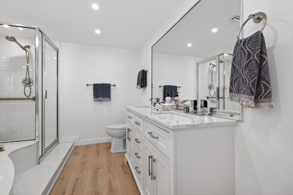 4200 N Ocean Drive, Unit 1-1106, Riviera Beach, FL 33404 Photo