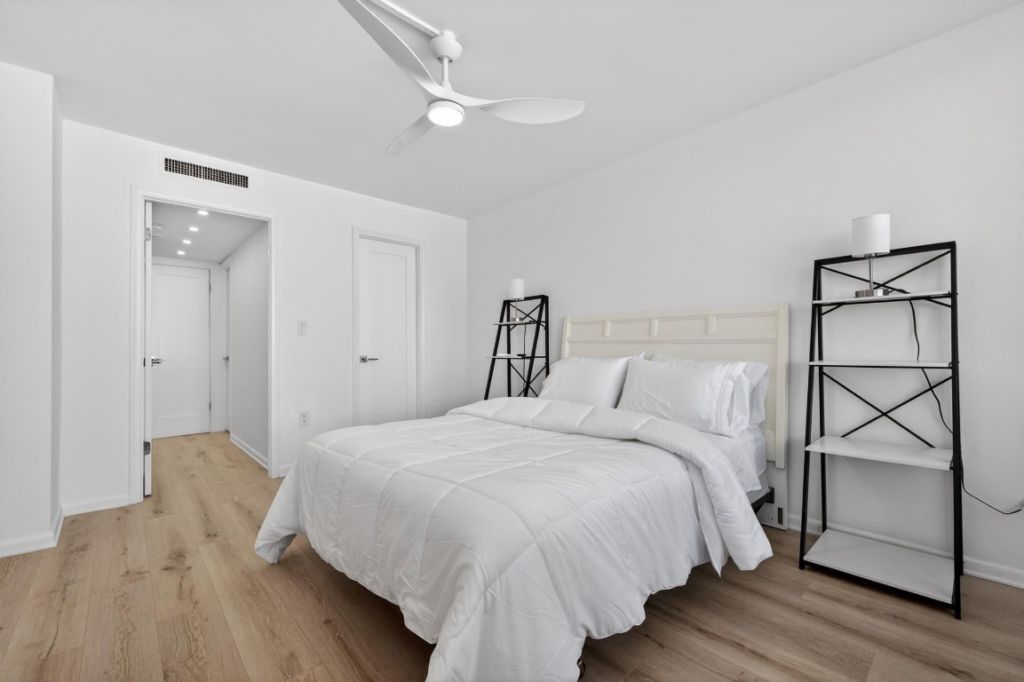 4200 N Ocean Drive, Unit 1-1106, Riviera Beach, FL 33404 Photo