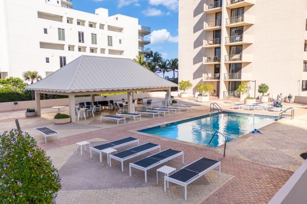 4200 N Ocean Drive, Unit 1-1106, Riviera Beach, FL 33404 Photo