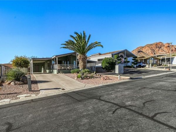 585 Lake Superior Lane, Boulder City, NV 89005