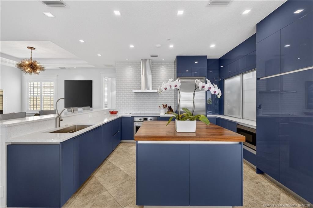 334 SW Atlanta Avenue Sw, Stuart, FL 34994 Photo