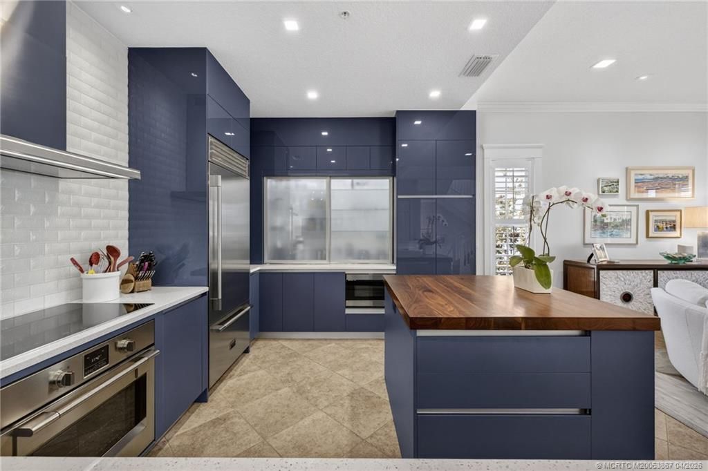 334 SW Atlanta Avenue Sw, Stuart, FL 34994 Photo