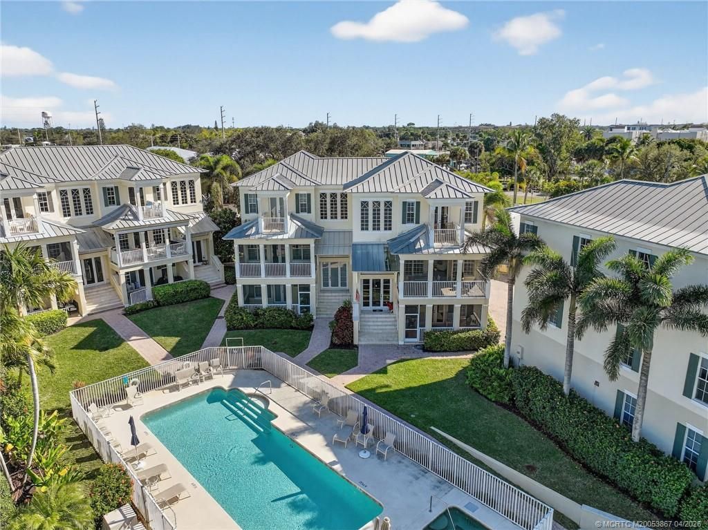 334 SW Atlanta Avenue Sw, Stuart, FL 34994 Photo