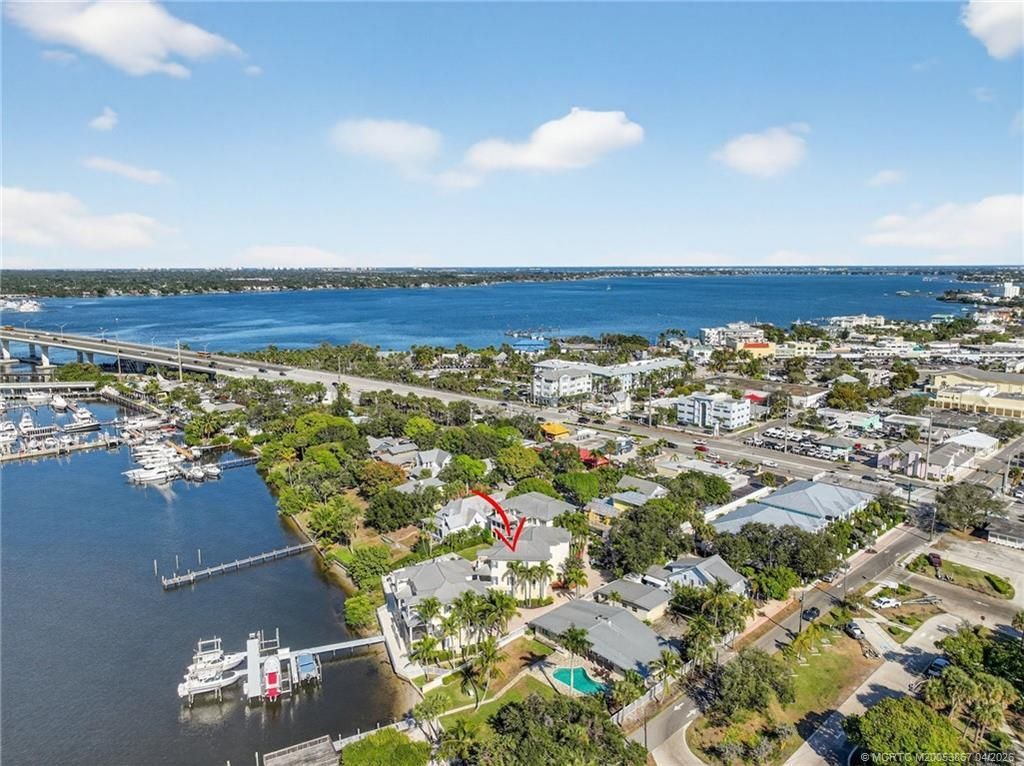 334 SW Atlanta Avenue Sw, Stuart, FL 34994 Photo