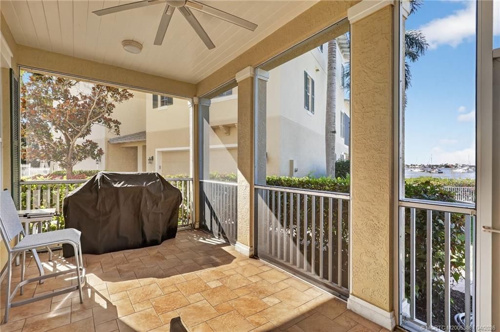 334 SW Atlanta Avenue Sw, Stuart, FL 34994 Photo