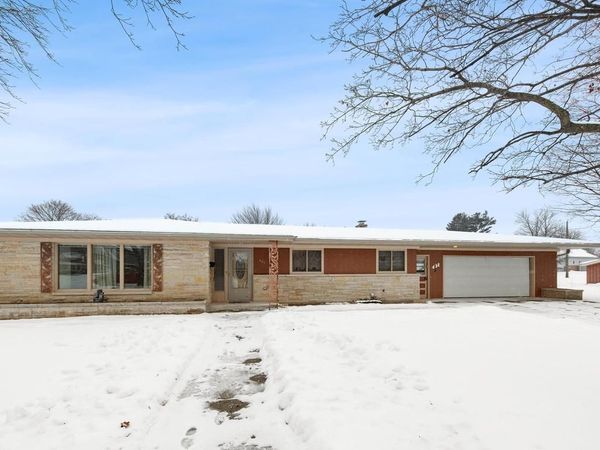 401 MCCAGG STREET, Peshtigo, WI 54157