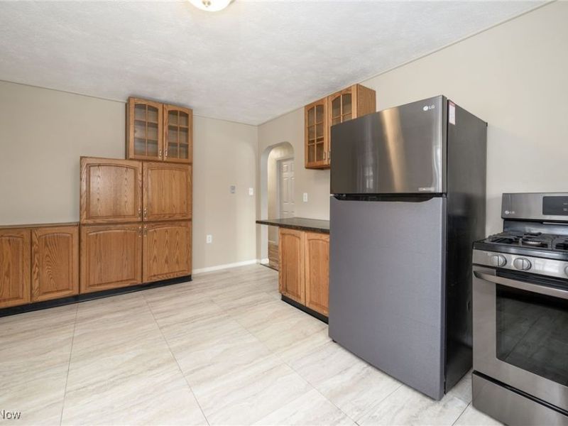 1103 Crestline Drive, Akron, OH 44312 Photo 10