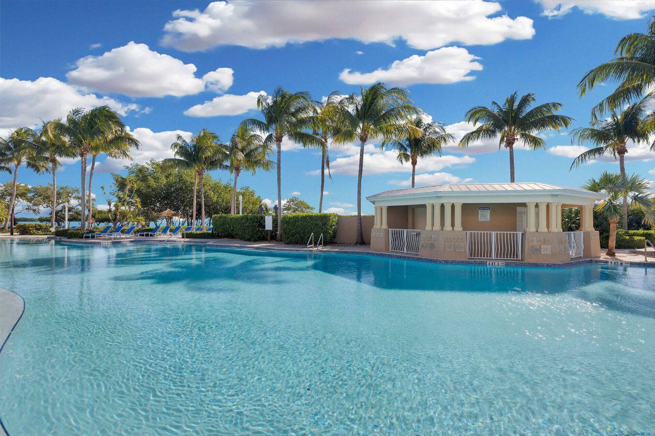 97501 Overseas Highway, Unit 324, Key Largo, FL 33037 Photo