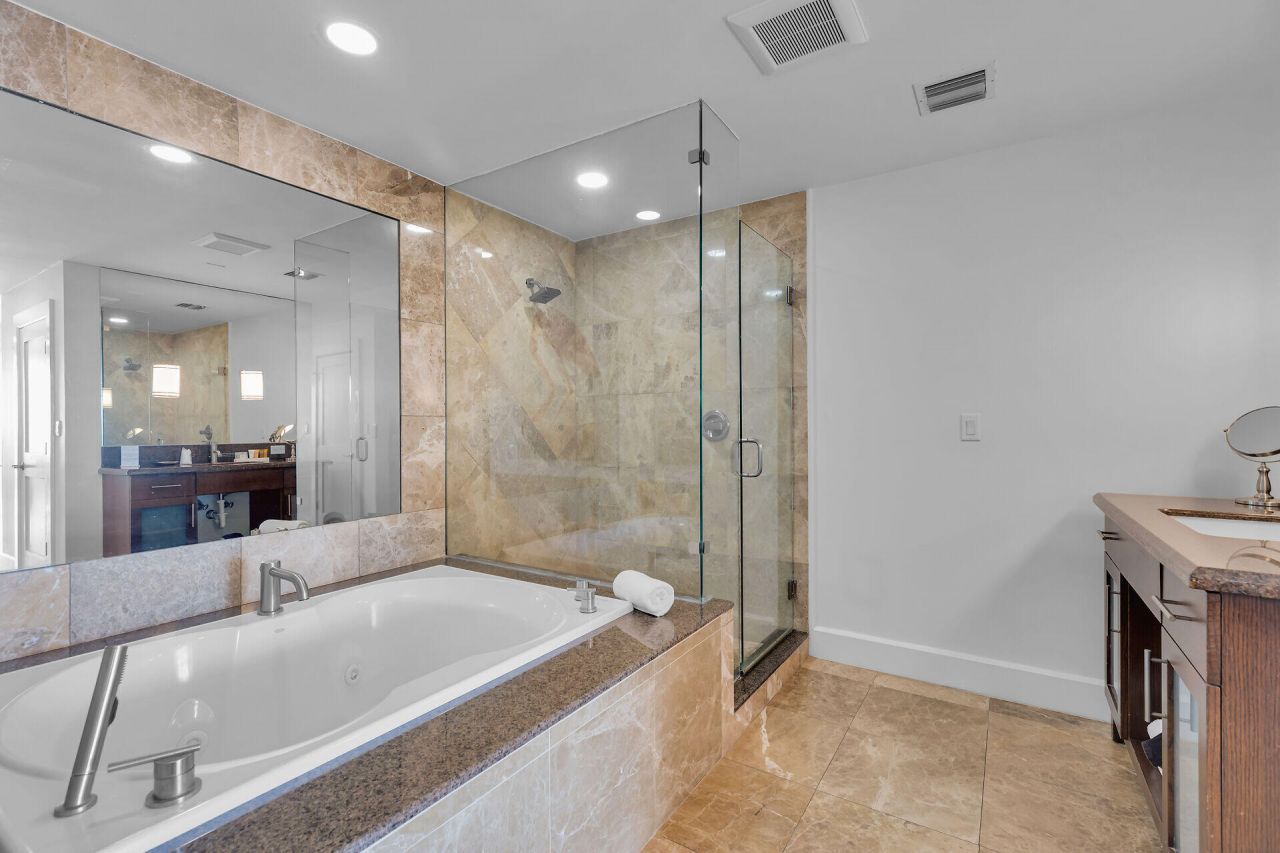 97501 Overseas Highway, Unit 324, Key Largo, FL 33037 Photo