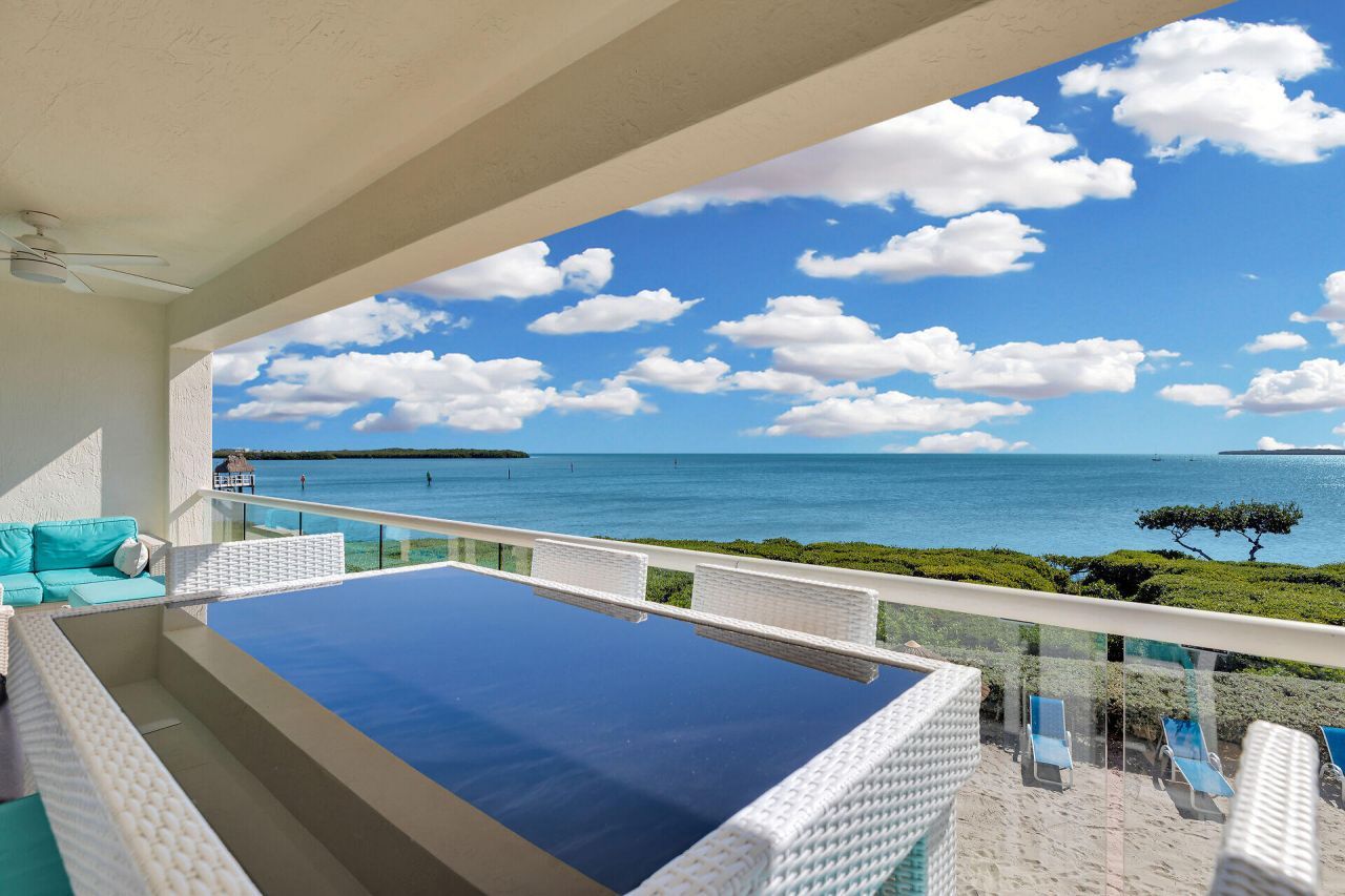 97501 Overseas Highway, Unit 324, Key Largo, FL 33037 Photo