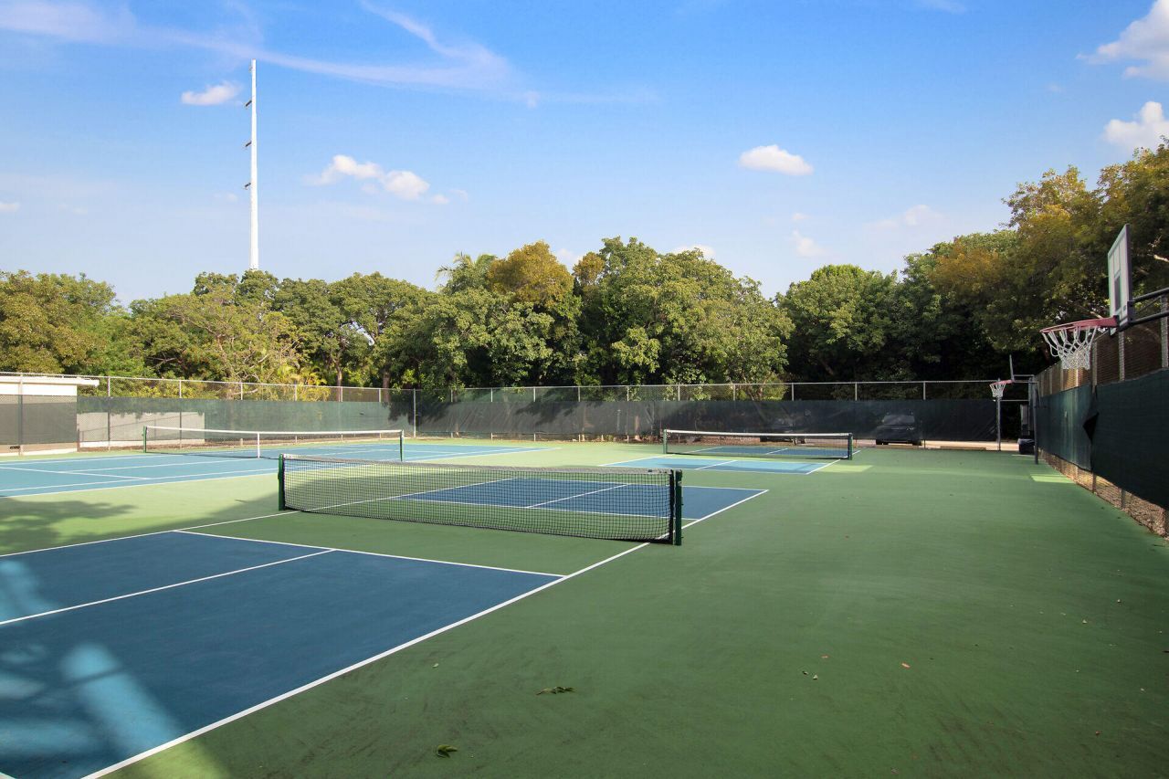 97501 Overseas Highway, Unit 324, Key Largo, FL 33037 Photo