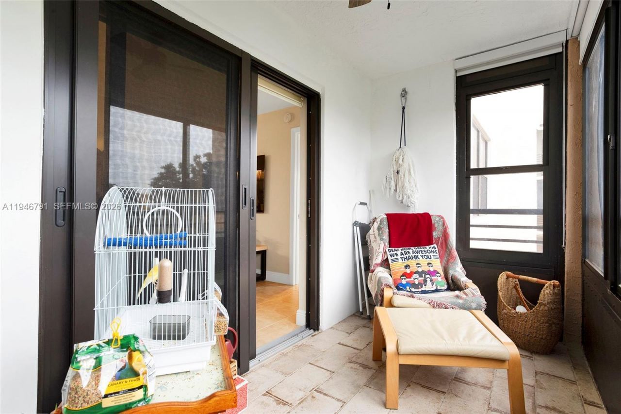 2941 N Nob Hill Rd , Unit 208, Sunrise, FL 33322 Photo