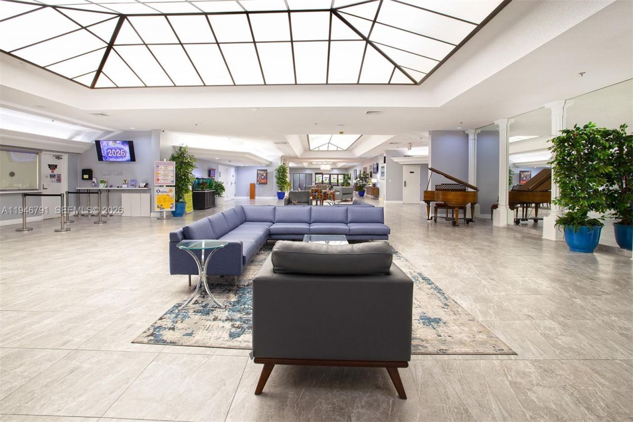 2941 N Nob Hill Rd , Unit 208, Sunrise, FL 33322 Photo