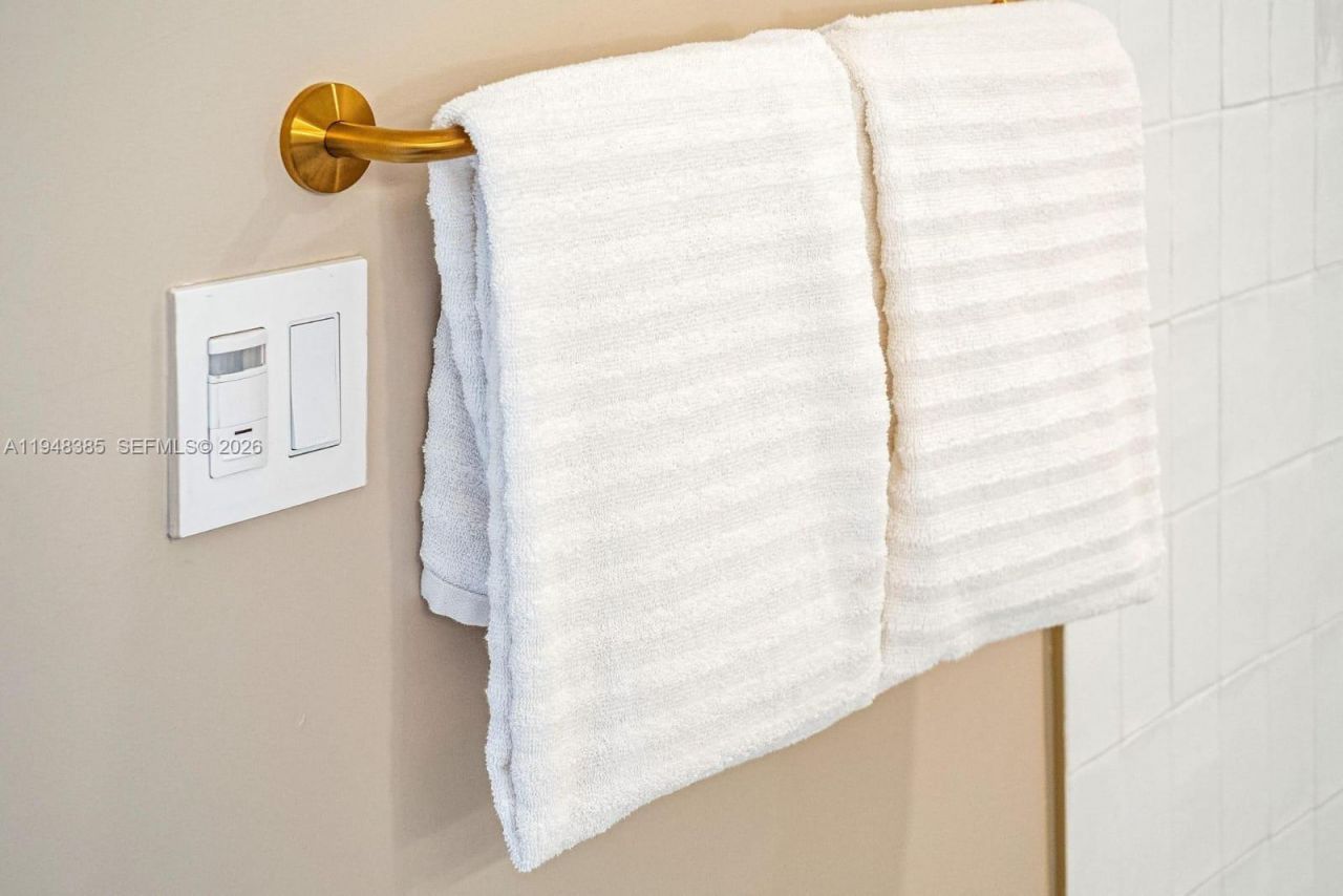 159 NE 6th St, Unit 5101, Miami, FL 33132 Photo