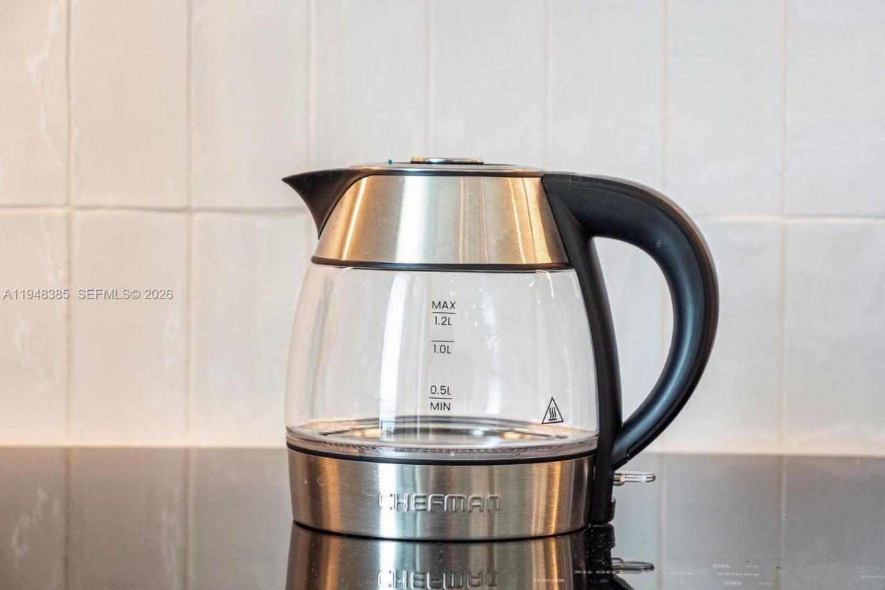 159 NE 6th St, Unit 5101, Miami, FL 33132 Photo