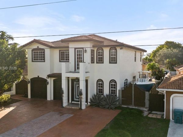 1360 SW 142nd Ave, Miami, FL 33184