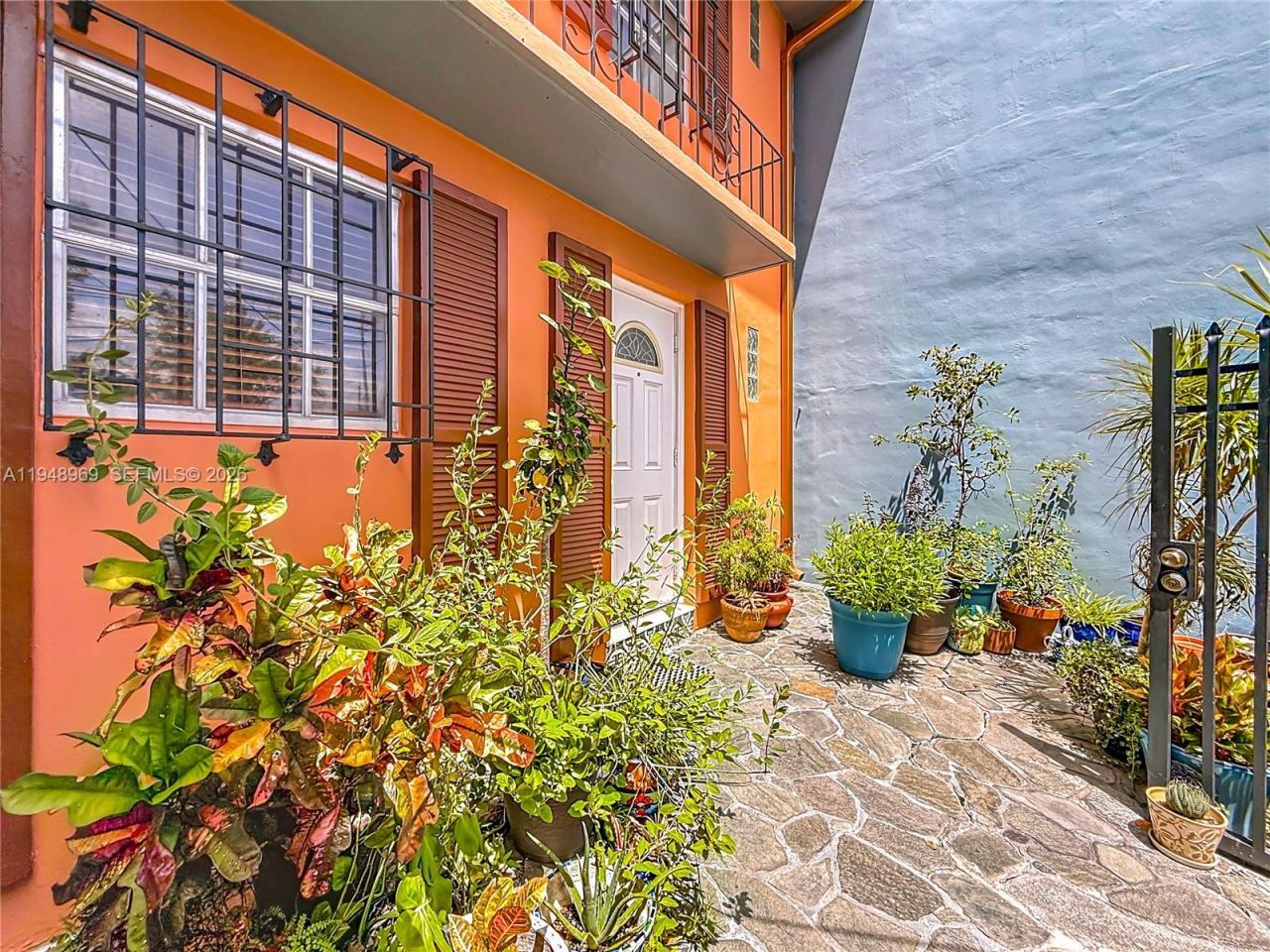 2205 NE 123rd St, Unit 2205, North Miami, FL 33181 Photo