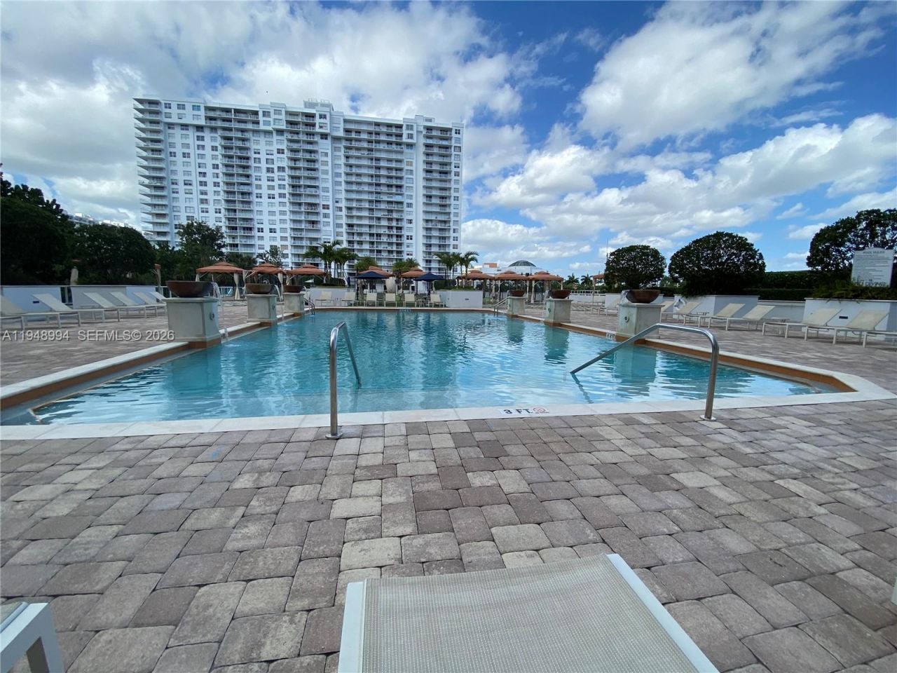 2851 NE 183rd St , Unit 303E, Aventura, FL 33160 Photo