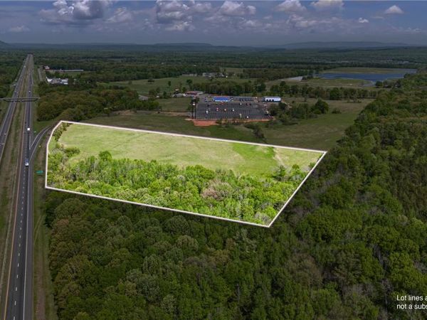 100 Fish Lake Road, Atkins, AR 72823