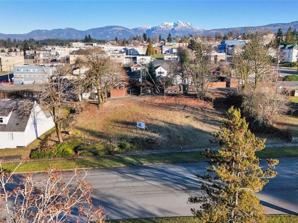 3053 Kingsway Ave, Port Alberni, BC V9Y 1X7