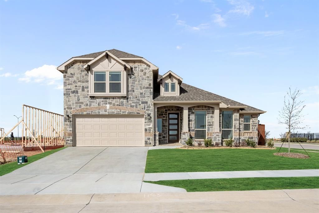 1143 Dove Haven Drive, Justin, TX 76247 Main Photo