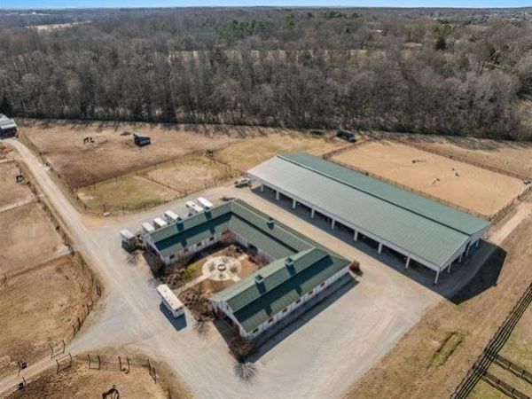 29146 Capshaw Road, Harvest, AL 35749
