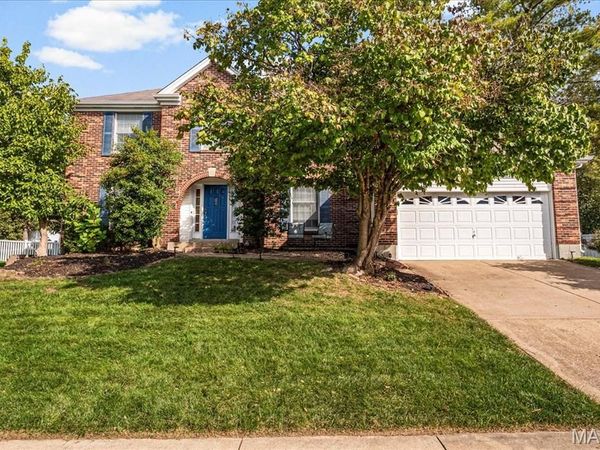 2316 Coventry Farm Court, Chesterfield, MO 63017