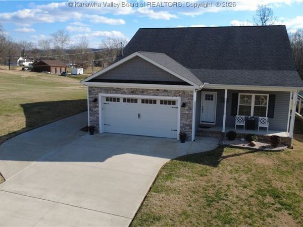 1280 Howells Mill Road, Ona, WV 25545