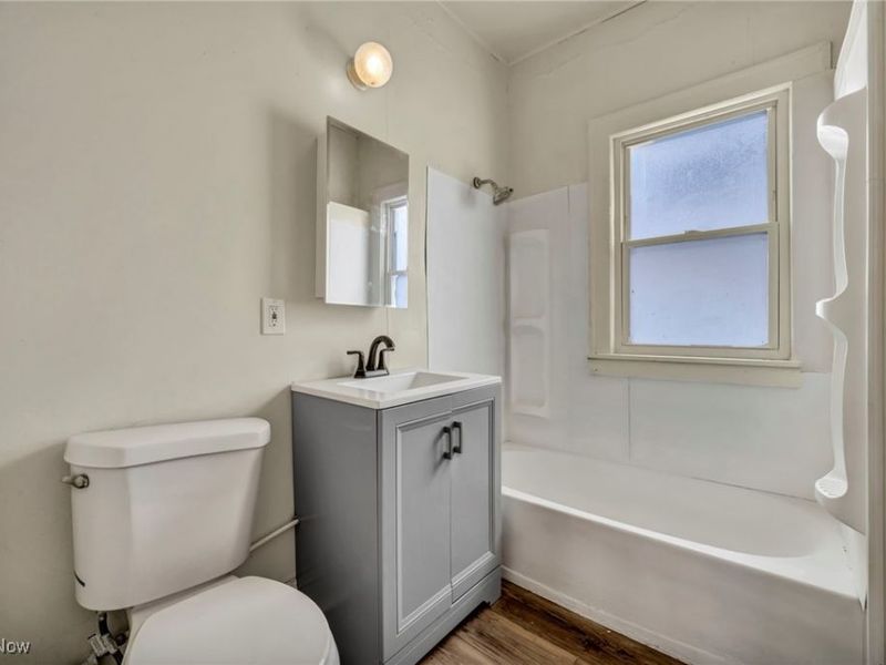 3331 E 140th Street, Cleveland, OH 44120 Photo 28