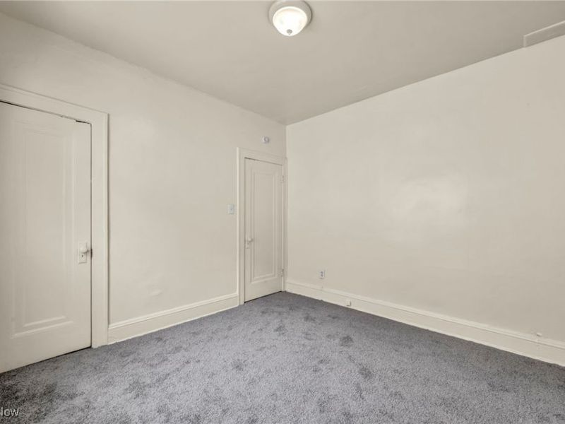 3331 E 140th Street, Cleveland, OH 44120 Photo 32