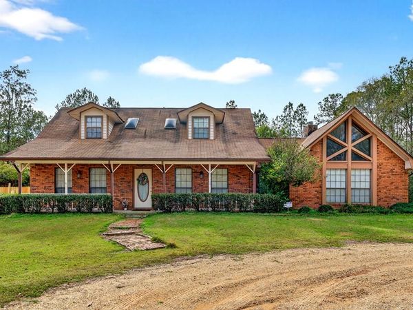 25125 Road 394, Picayune, MS 39466